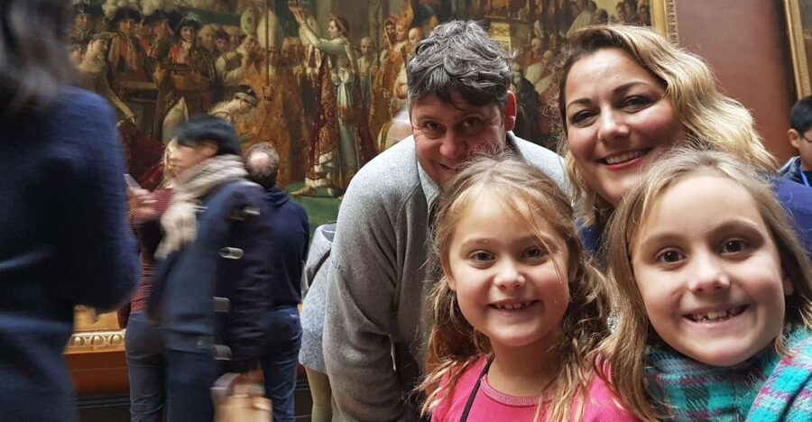 Louvre Museum Child-Friendly Private Tour for Families - Is $376 per person a fair price?