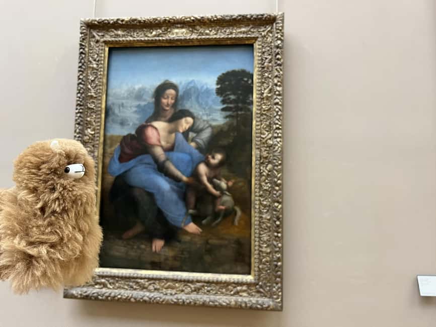 Louvre Museum Entry Ticket and Private Guided Tour - Winged Victory gives the tour a grand finish