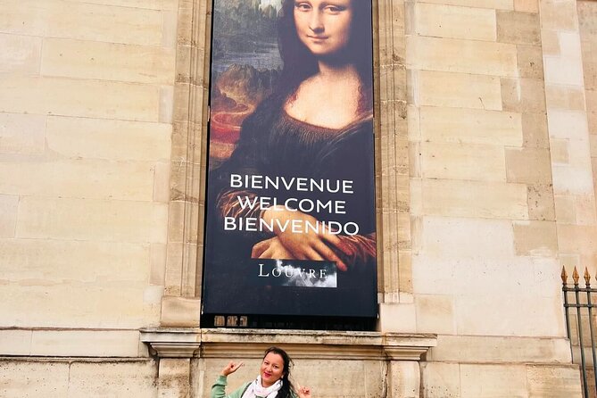 Louvre Museum Entry Ticket with Audio Guide and Mona Lisa Access - Arriving beneath the glass pyramid