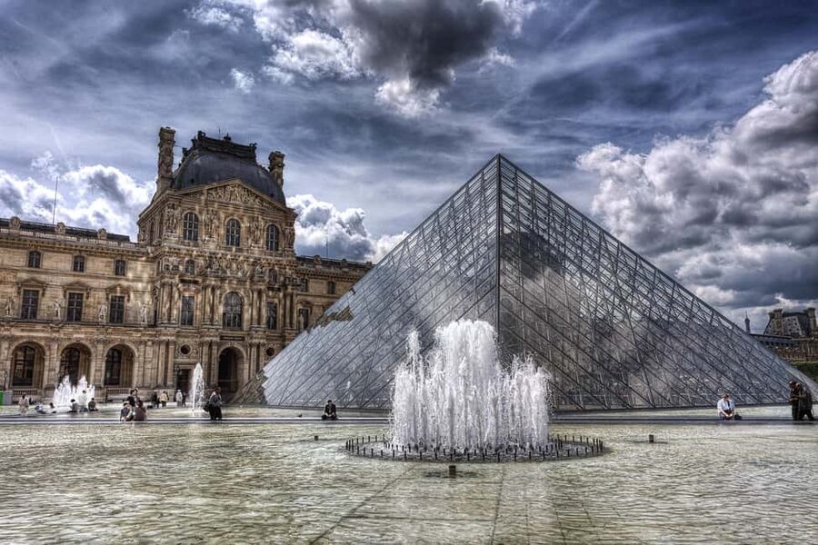 Louvre Museum Guided Tour - The Mona Lisa and other famous works