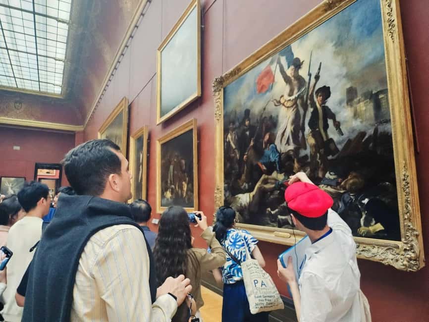 Louvre Museum Guided Tour of the Masterpieces in Spanish (6 people) - What two hours can and cannot cover