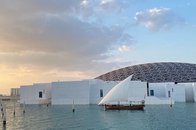 Louvre Museum in Abu Dhabi Ticket - Practical comforts that improve the visit