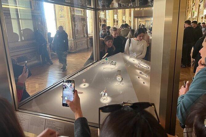 Louvre Museum & Mona Lisa Semi-Private Guided Tour (Max 6 People) - Is $102.12 good value?