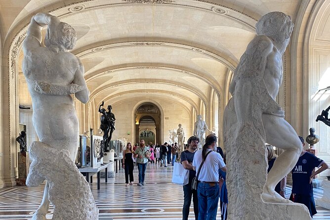 Louvre Museum Private Guided Tour - What the price means at $203.17