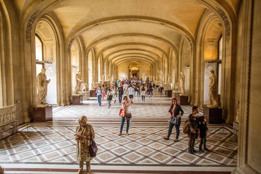 Louvre Museum Skip-the-Line Guided Tour - Reserved entry, with a practical warning