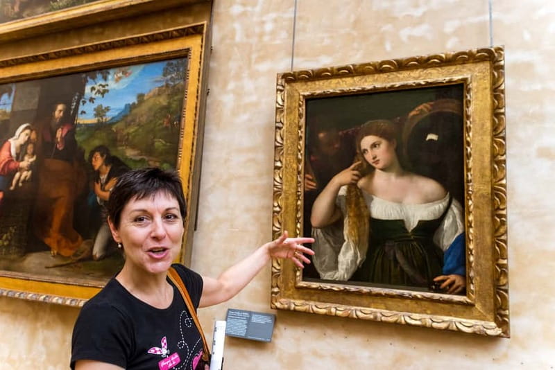 Louvre Museum: Skip-the-Line Small Group Guided Tour - The Mona Lisa, with context and crowds