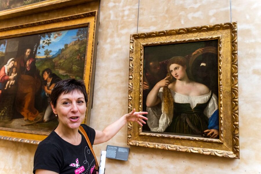 Louvre Museum: Skip-the-Line Small Group Guided Tour - Napoleon’s apartments and palace decoration