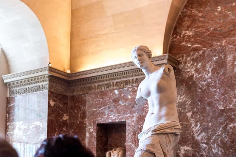 Louvre Museum: Skip-the-Line Small Group Guided Tour - How much can you see in two to three hours?