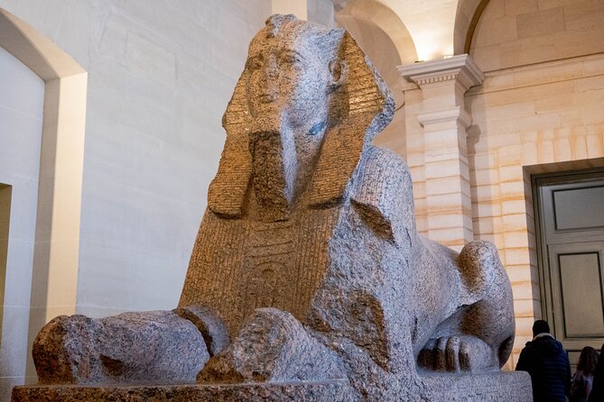 Louvre Museum Small-Group Guided Tour - Why a guided route helps inside the Louvre