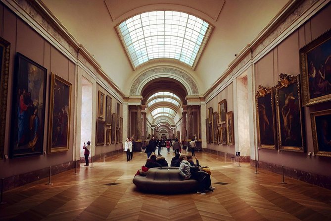 Louvre Museum with private guide - Who should book this Louvre experience?