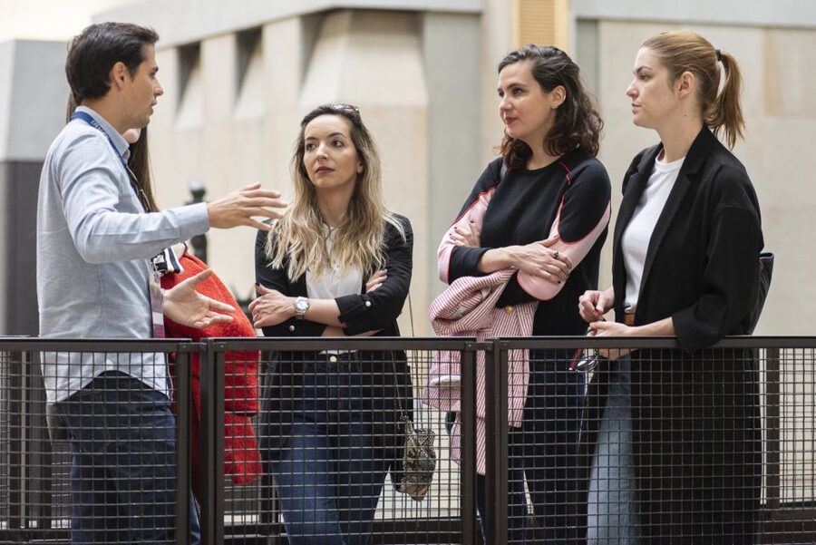 Louvre & Orsay Masterpieces - Guided Tour up to 6 guests 5h - Key points to know before booking