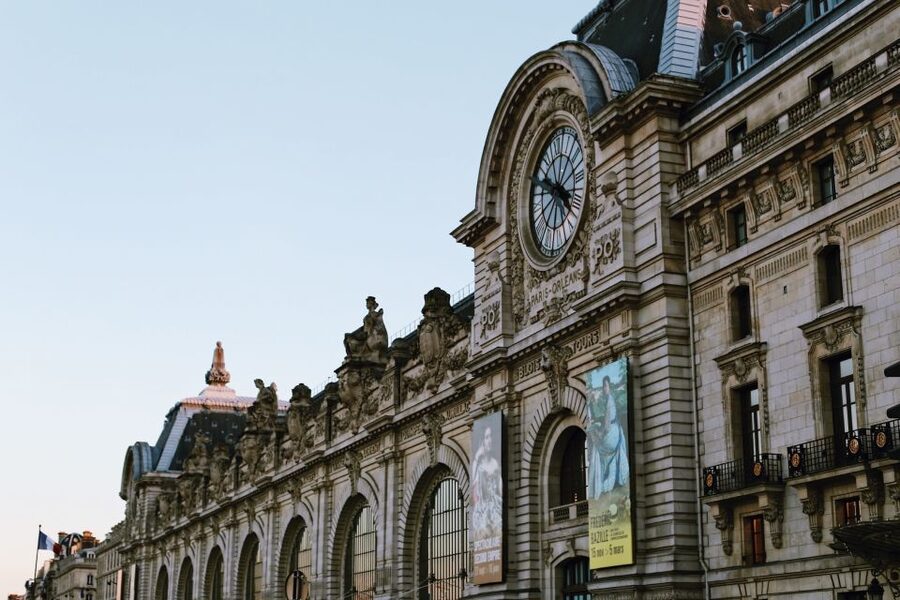 Louvre & Orsay Masterpieces - Guided Tour up to 6 guests 5h - Should you book the Louvre and Orsay tour?