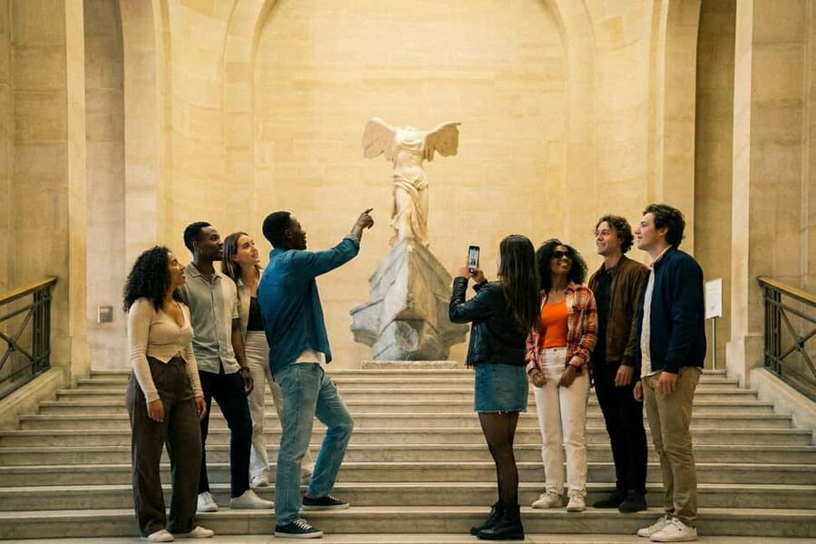 Louvre Priority Access Mona Lisa & Museum Icons Guided Tour - Group choices and guide languages