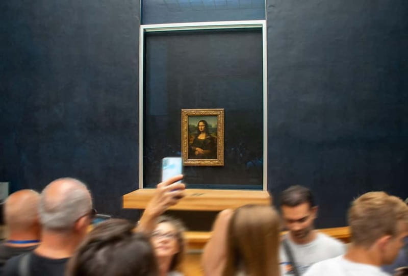 Louvre Private Tour: The Essentials and More w/ Expert Guide - The three-hour route: famous works plus more room to wander