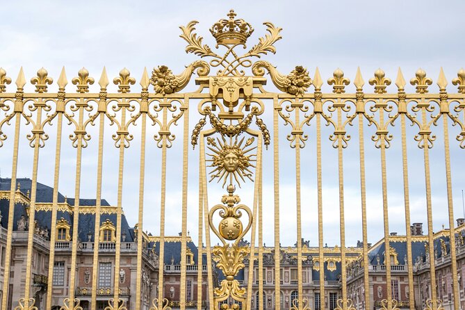 Louvre & Versailles Highlights: Small Group Half-Day Experience - Entering the Palace of Versailles