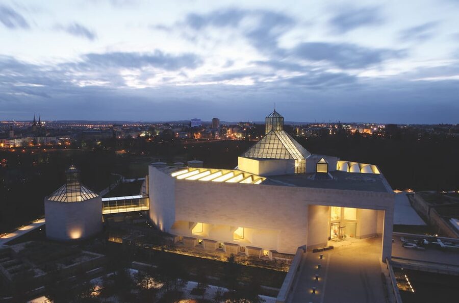 Luxembourg: Mudam Contemporary Art Museum Entry Ticket - Key points to know before you go