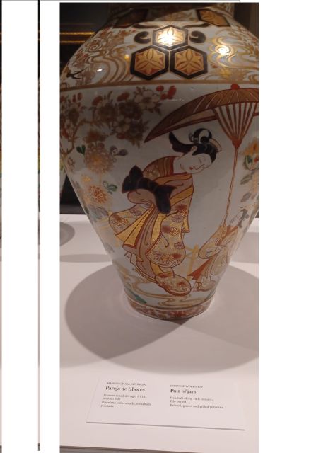 Madrid: Basic Guided Tour of the Royal Collections Gallery - Three floors, three chapters of royal power