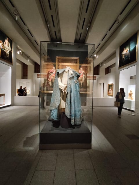 Madrid: Guided Tour of the Royal Collections Gallery - Who will enjoy this tour most?