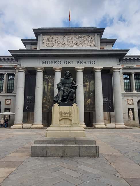 Madrid: guided visit of the Prado Museum with a native Italian-speaking tour guide - Two hours inside the Prado