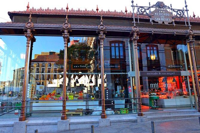 Madrid Highlights Private Tour with Prado Museum & Royal Palace - Lunch and Madrid’s food culture