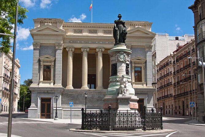 Madrid Highlights with Prado Museum Admission Ticket - A fast introduction to Madrid’s old and new sides