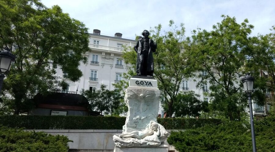 Madrid: Prado Museum Guided Tour with Ticket - Meeting at the Velázquez statue