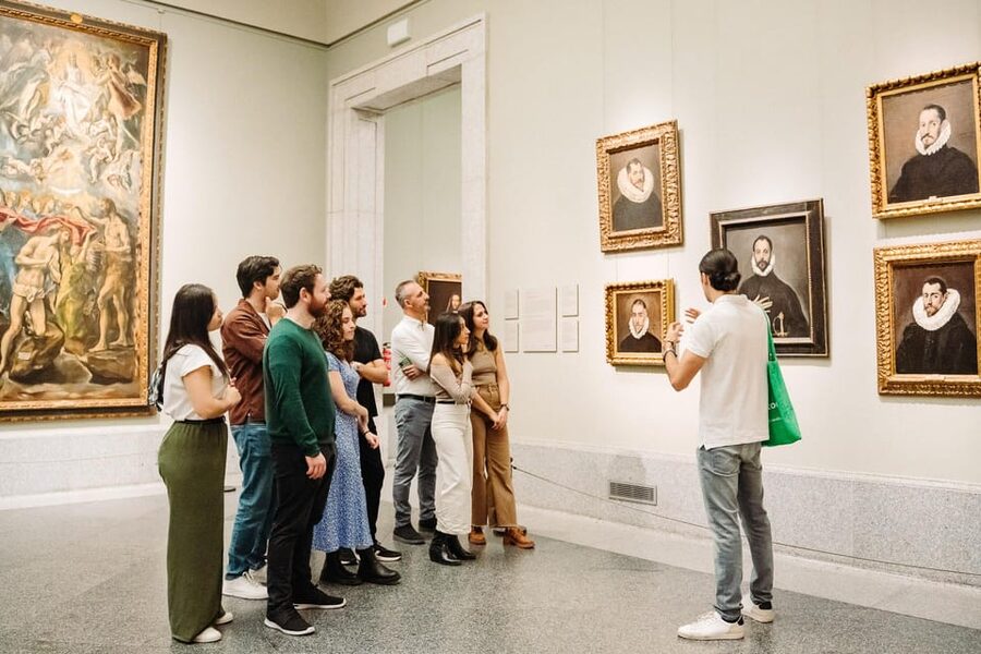Madrid: Prado Museum & Lunch at World’s Oldest Restaurant - Meeting Goya before entering the Prado