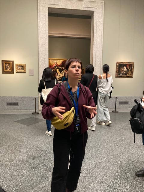 Madrid: Prado Museum Masterpieces Tour with Entry Ticket - The guide’s style and the small-group advantage