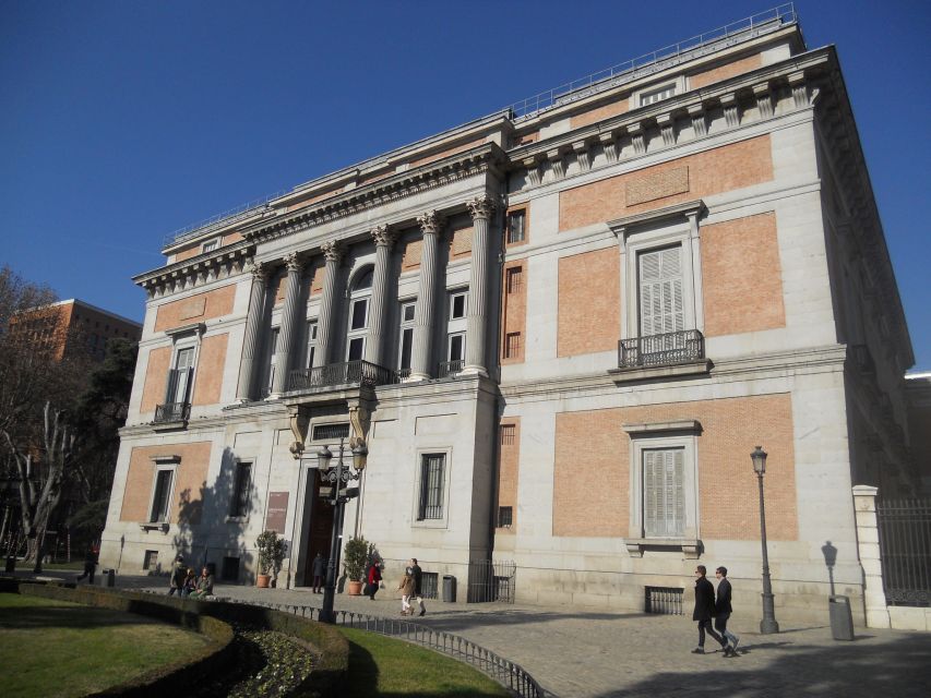 Madrid: Private Tour of the Prado Museum - Meeting at Goya and getting started