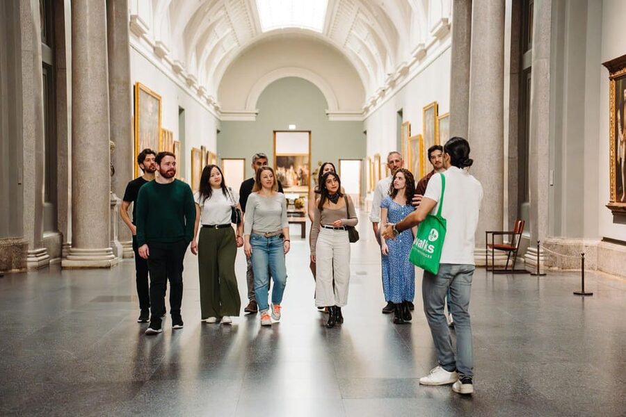 Madrid: Royal Palace, Prado Museum & Historic Center Tour - Starting with Goya outside the Prado