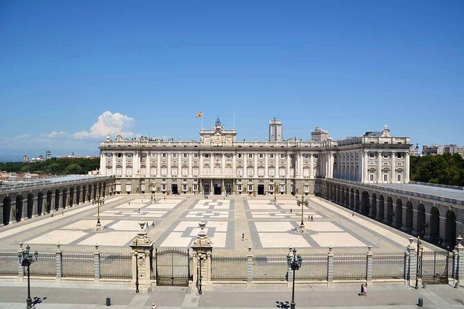 Madrid's Royal Palace & Prado Museum Private Walking Tour - The walk past Congress and Plaza de Neptuno