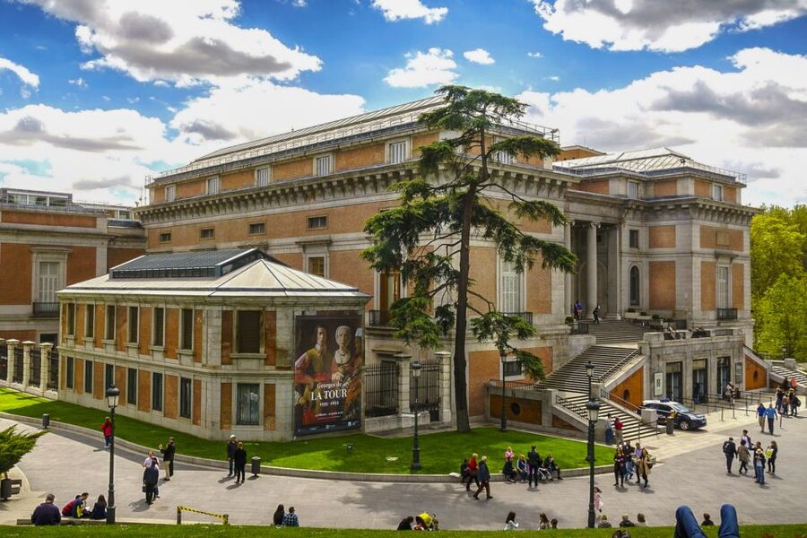 Madrid: Small Group of Prado Museum Tour & Optional Tapas - What the optional tapas stop adds