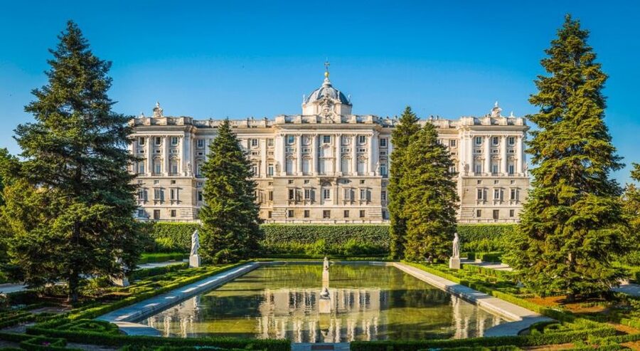 Madrid: VIP Private visit to Royal Palace and Prado Museum - Key points to know before booking