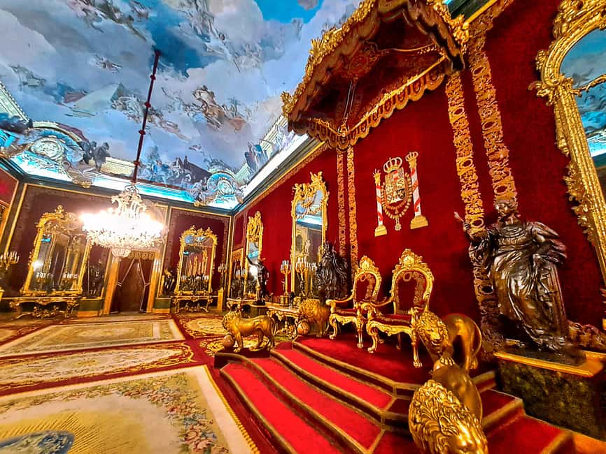 Madrid: VIP Private visit to Royal Palace and Prado Museum - The Royal Armory, a special reason to choose this tour
