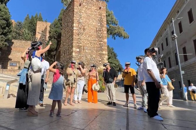 Malaga Tour with VR Stops: Alcazaba, Roman Theatre, Picasso &more - Meeting Picasso near his birthplace