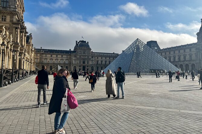 Mamma Mia! Paris Louvre Museum Guided Tour Kid-Friendly Activity - Two hours or three hours?