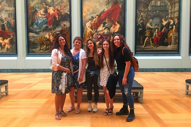 Mamma Mia! Paris Louvre Museum Guided Tour Kid-Friendly Activity - Ending inside the museum