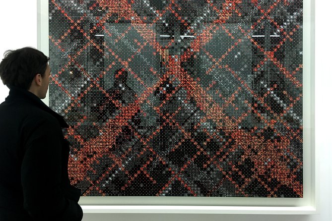 Marais Gallery Walk - Private Tour - From major galleries to tiny exhibition rooms