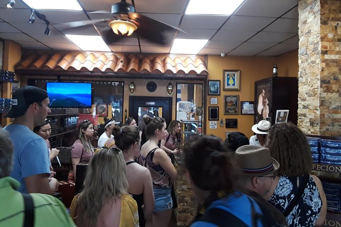 Miami Little Havana Food Tour Corporate or Family Any Size Group - Starting with Cuban food on Calle Ocho