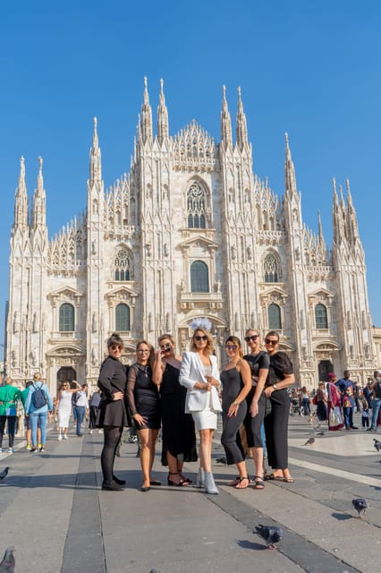 Milan: Duomo Square and Gallery Private Photo Shoot - Duomo Square: Milan’s strongest first setting