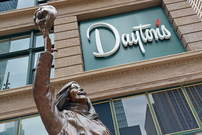 Minneapolis Walking Art Tour - Heart of Downtown - Pace, distance, and practical comfort