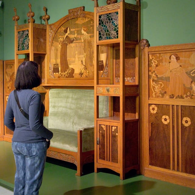 MNAC Masterpieces: For Art Lovers in Barcelona - Languages, access, and booking flexibility