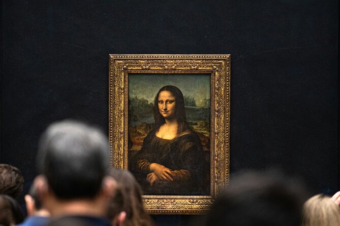 Mona Lisa and Treasures: Louvre Museum Experience 6-people Max - Art, architecture, and the stories between them