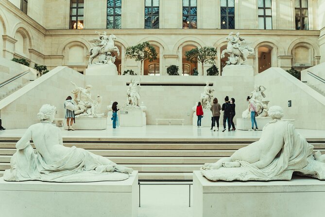 Mona Lisa and Treasures: Louvre Museum Experience 6-people Max - The real value at $176.62 per person