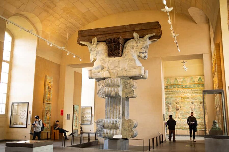 Mona Lisa & Treasures: 6-people Max Louvre Experience - Winged Victory of Samothrace and the feeling of movement