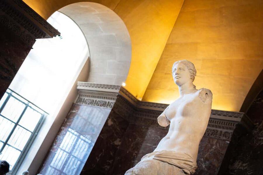 Mona Lisa & Treasures: 6-people Max Louvre Experience - Is $173 per person good value?