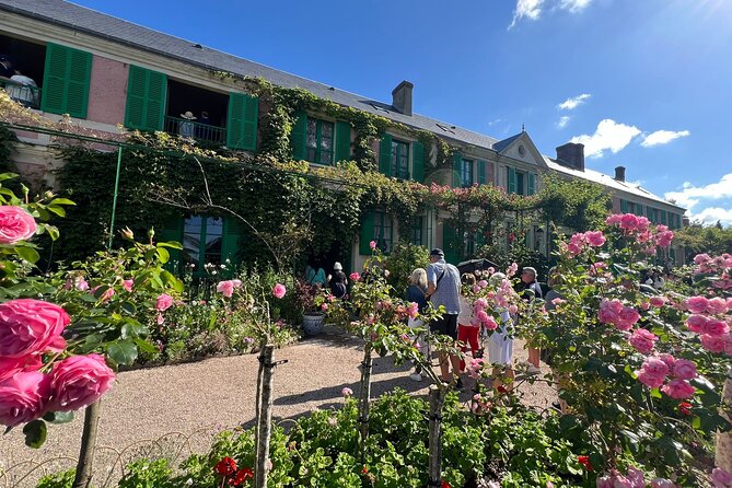 Monet & Van Gogh Giverny Auvers sur Oise Private Tour from Paris - Guided or unguided, know what you are buying