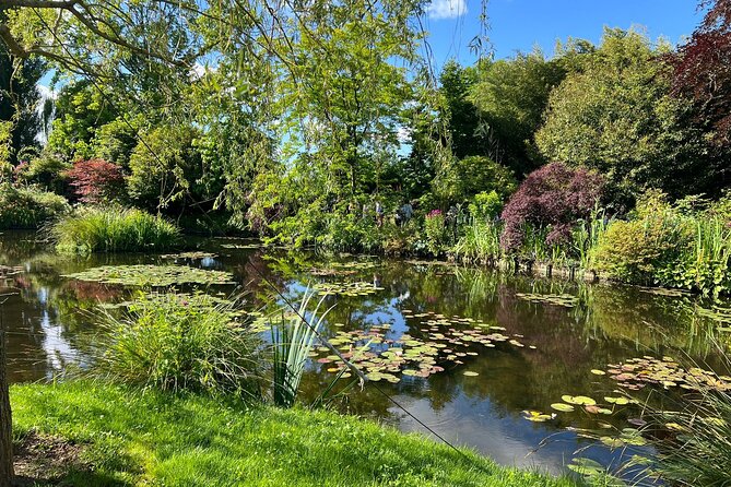 Monet & Van Gogh Giverny Auvers sur Oise Private Tour from Paris - What the $646.98 price includes