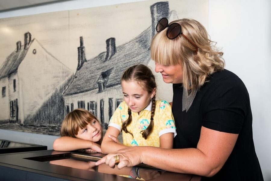 Mons : The Van Gogh House - Starting in the garden