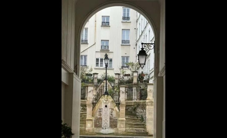 Montmartre for Art Lovers - Walking tour with Expert Guide - Why this Montmartre walk feels different